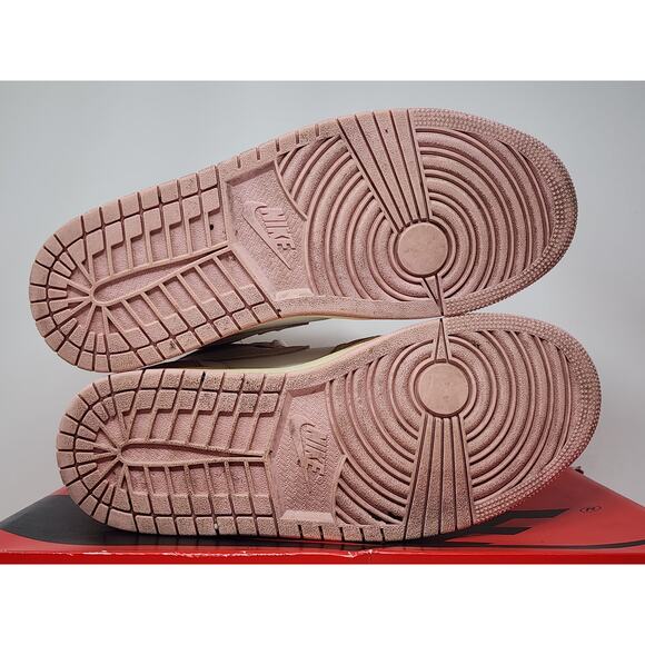 Air Jordan 1 Retro High OG WMNS WASHED PINK FD2596-600 Size 9w WORN - Picture 7 of 8